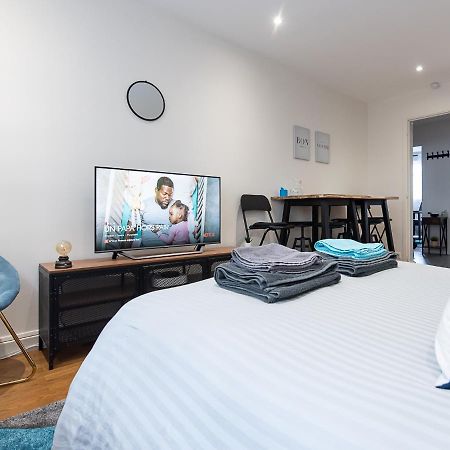 APPARTEMENT HYPERCENTRE PARKING GRATUIT WiFi NETFLIX AMAZON PRIME Villeurbanne Exterior foto